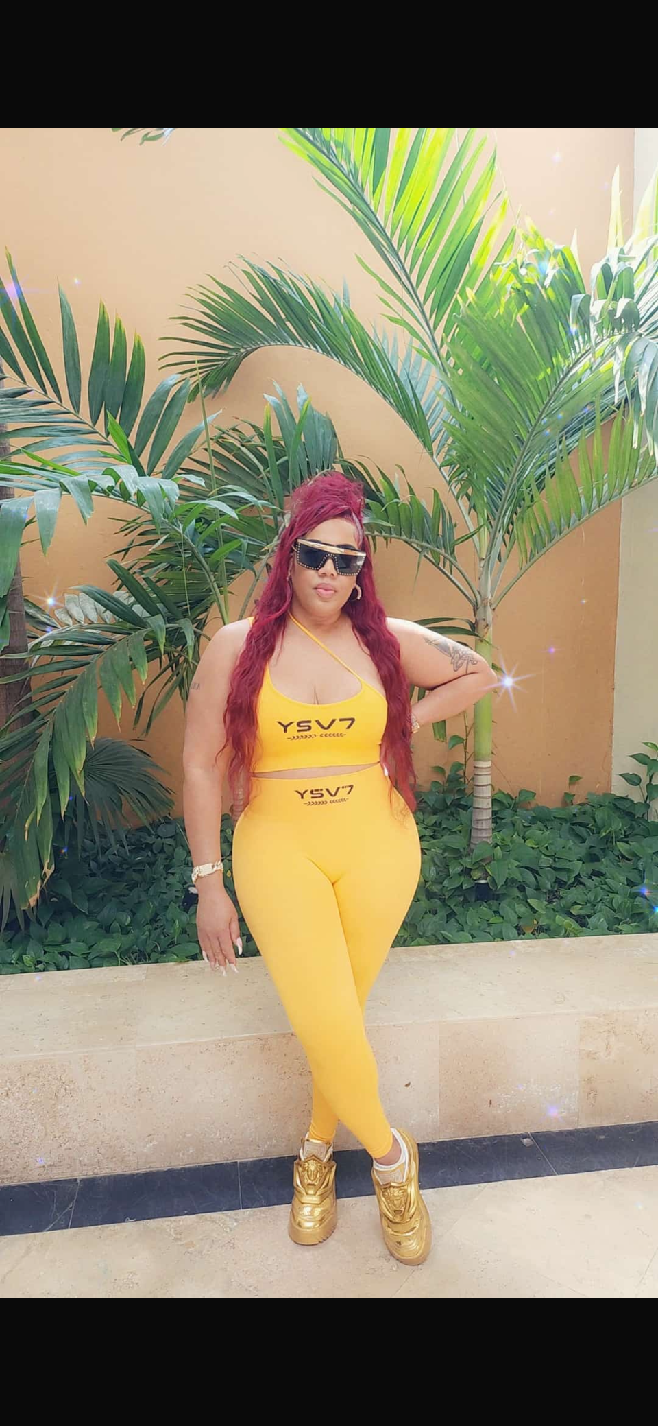 SHAPEWEAR TANGERINE SPORTS BRA TOP AND LEGGINGS